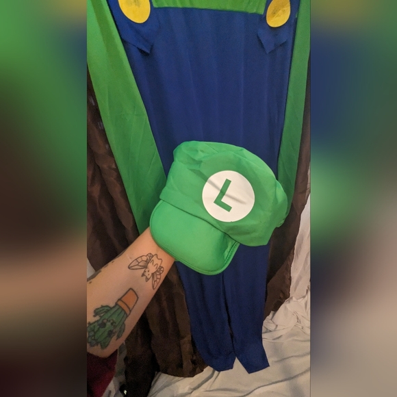 Adult Luigi xlarge costume - Picture 5 of 10